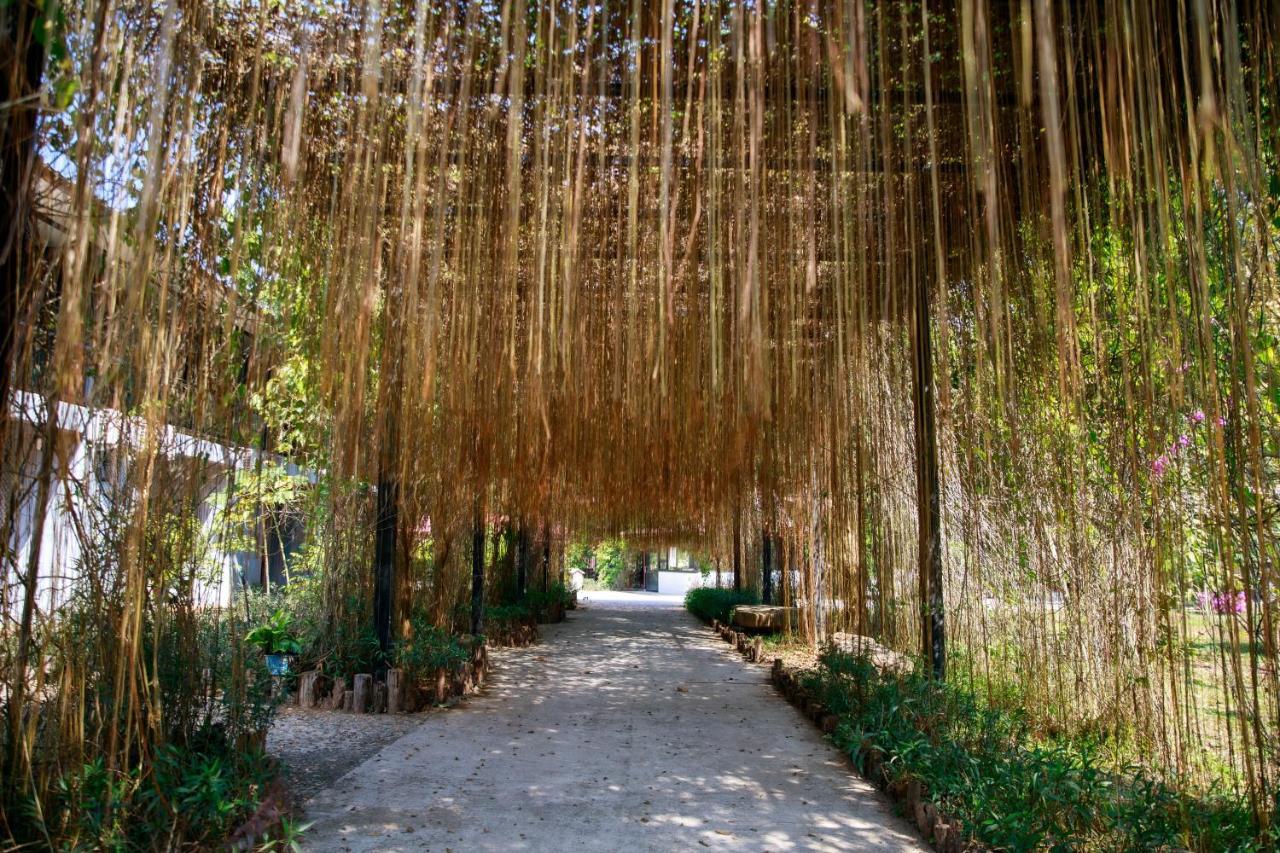 Dansavanh Namngum Resort Ban Keun Bagian luar foto